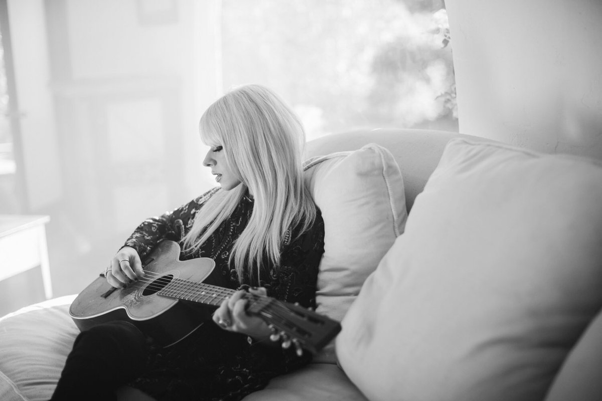 orianthi tweet media