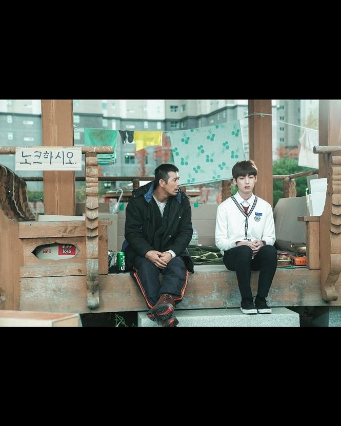 YM_950424's tweet photo. 영화 '수상한 이웃' 스틸컷 많은 사랑 부탁드려요~~~♡ https://t.co/awb1KOH8Ra