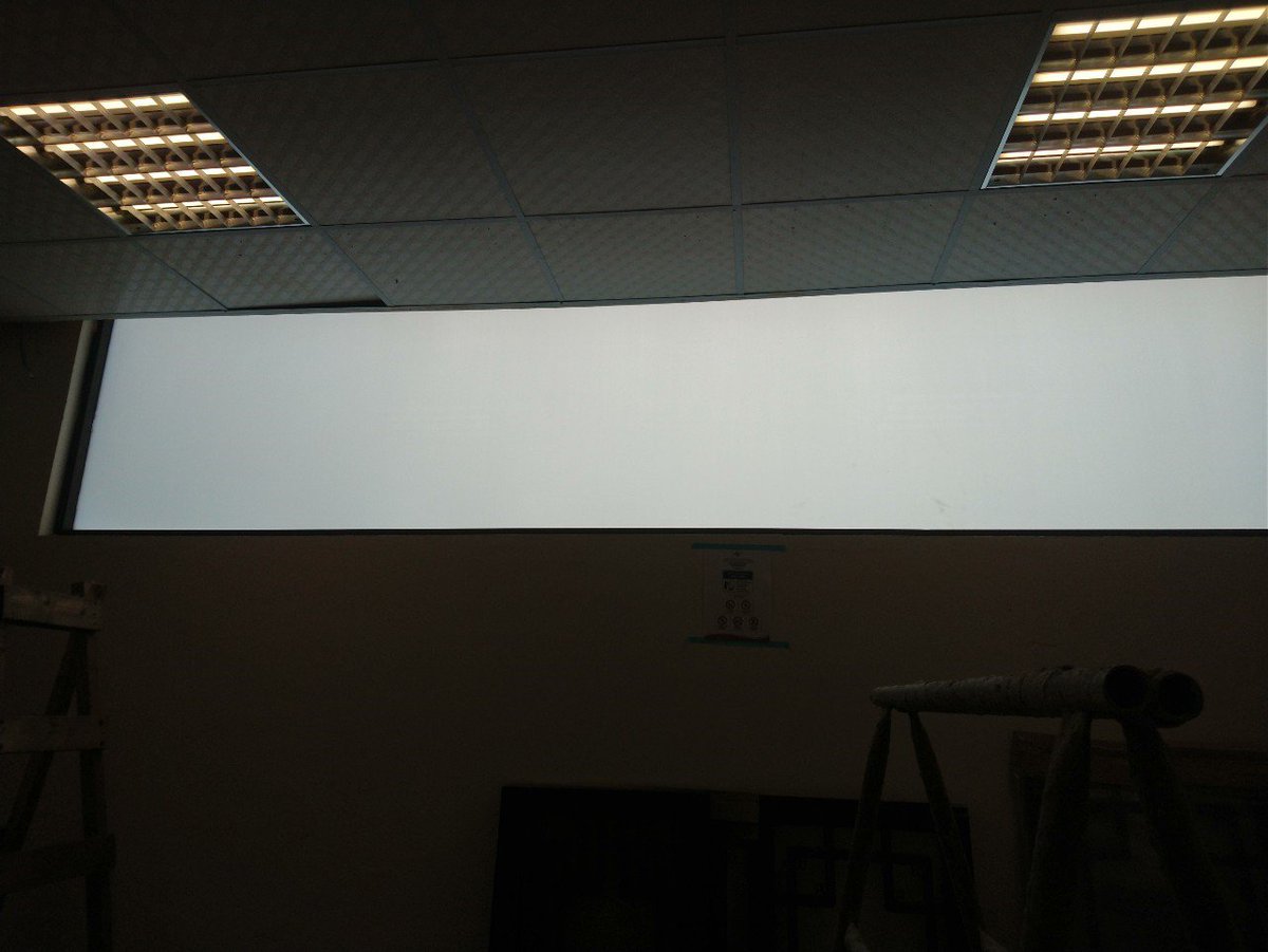 SMARTINT_CO's tweet image. 👉任務達成👈
長度4米3 ，完全無拼接， 一次完工 
Mission Completed with 4.3 meters long.  

#switchable #smartglass #100% #MadeInTaiwan 
#AgentWanted mail to info@smartint.co 
#台灣製造生產 #品質保證 #隱密 #隱私 #一切保密 #調光薄膜 #昶曜  #採光 #遮蔽 #豪宅  #樹林 #海明寺