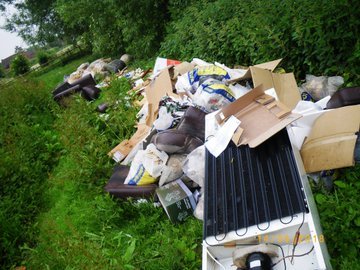 AlarmLine's tweet image. #Flytipping issues? Contact #AlarmLine for "24/7/365" #Monitored #Alarmed #Intruder #CCTV #Fire guarding systems UK Wide! Call Barry 01205 310330 #GrimeCrime #FireAndSecurityUK #CrimestoppersUK #SCRAPFlytipping #WasteDumping #IllegalWaste #StopTheDrop #StopWasteCrime #RuralCrime