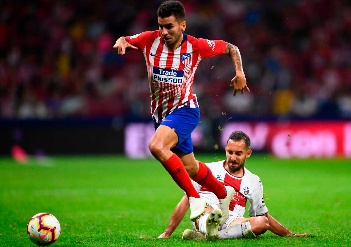 MilanEye's tweet photo. There are no doubts that Angel Correa will join Milan. The deal will go through for €40M as the fixed transfer fee. The presence of the player's agent in Milano signifies that there is constant contacts to get the deal done [Gazzetta dello Sport] https://t.co/CDMQ7D5qk9