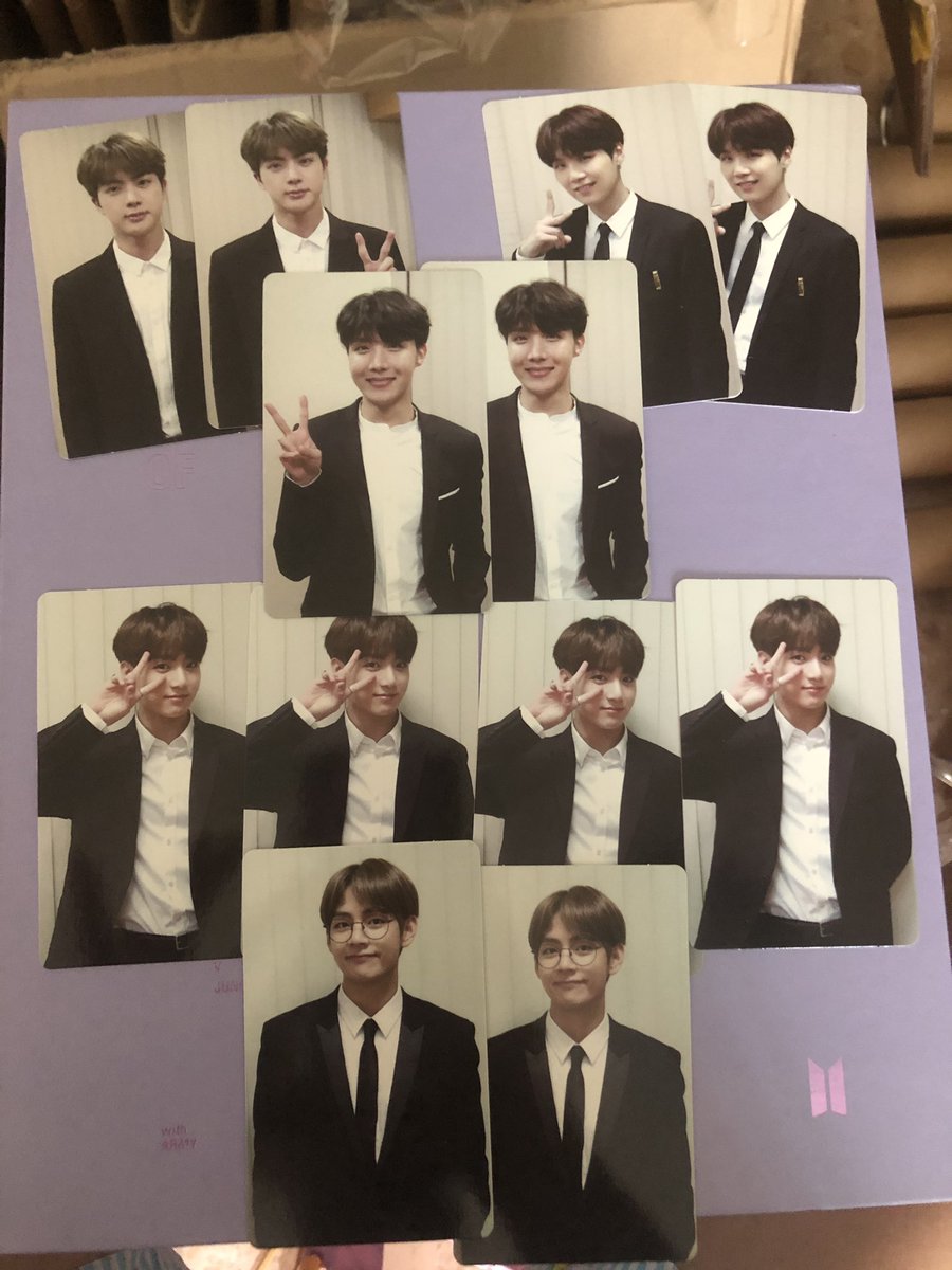 stefomocalliope's tweet photo. π Sister has kindly opened BTS Memories 2018 for me since I am overseas travelling ππ» Current pulls so far π will resume meetup once I am back this Sat from Korea ππ» #stefupdateu https://t.co/quMhi6aQKu