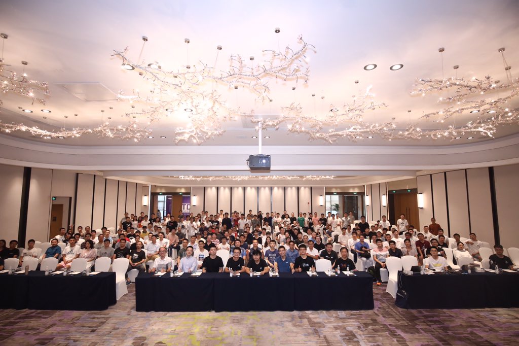 ApacheDubbo's tweet image. Apache Dubbo Developer Day Shanghai has been successfully held on August 17th. There were 600+ people who registered this event and 6k+ people watched the live cast.