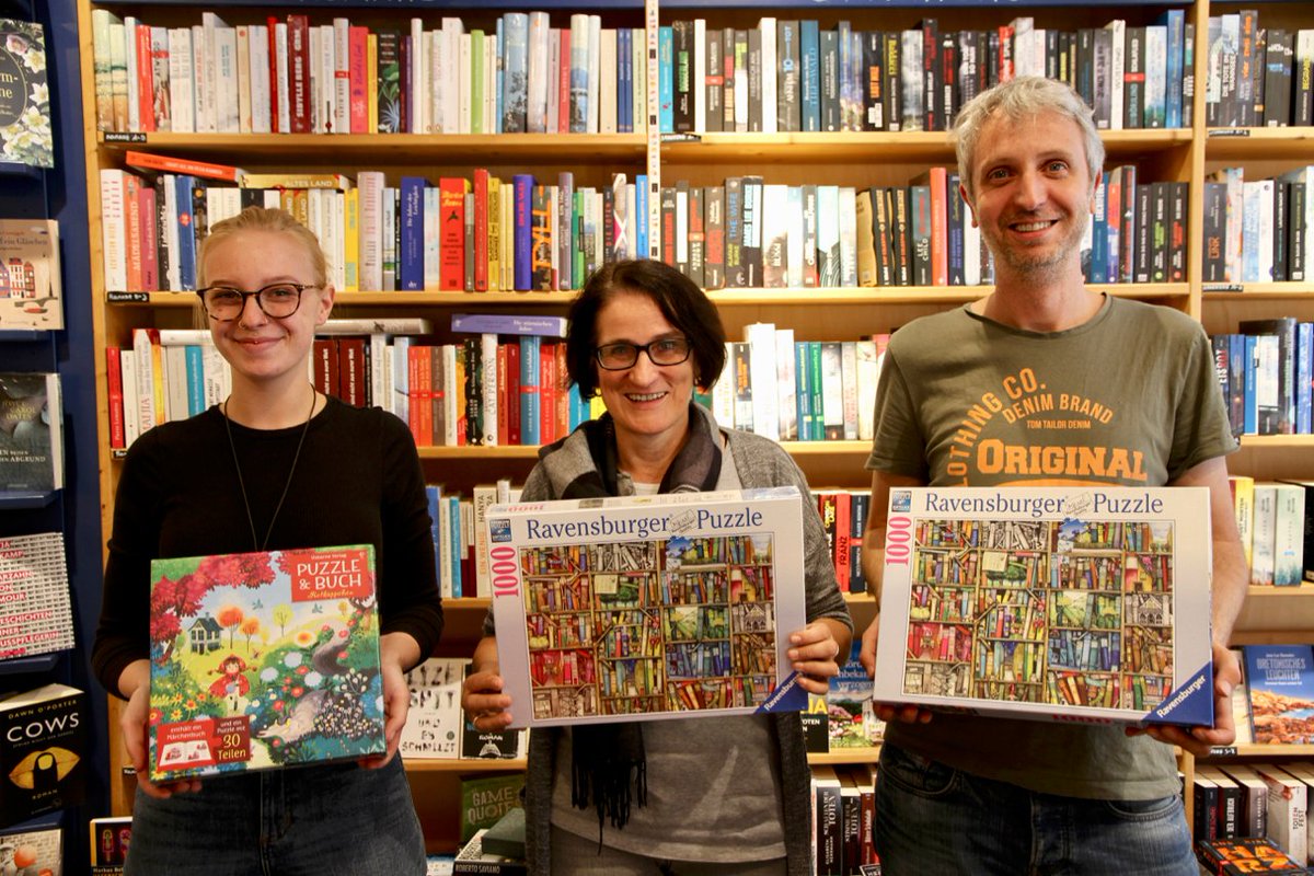 Puzzlen für den Mengeder Ferienspaß! Legen Sie Hand an, um ein 1.000-Teile-Puzzle zu legen! Für jedes Puzzlestück spenden Sie zehn Cent, wir legen noch einmal zehn Cent dazu. Start: 01.09., verkaufsoffener Sonntag zum Michaelisfest