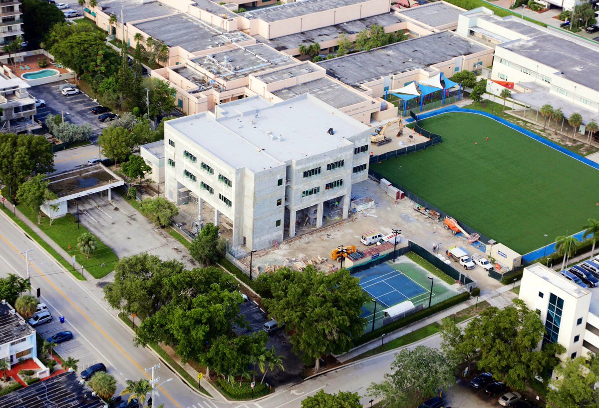 Good morning ☀️ #Miami #GOBprogress @RKBBHK8 is quickly moving ahead, an $8.5M investment on a new 396 student station building addition that features a covered #basketball court and all kinds of sustainable features!  🏀 🌳 #urbanheatisland #buildingenvelope