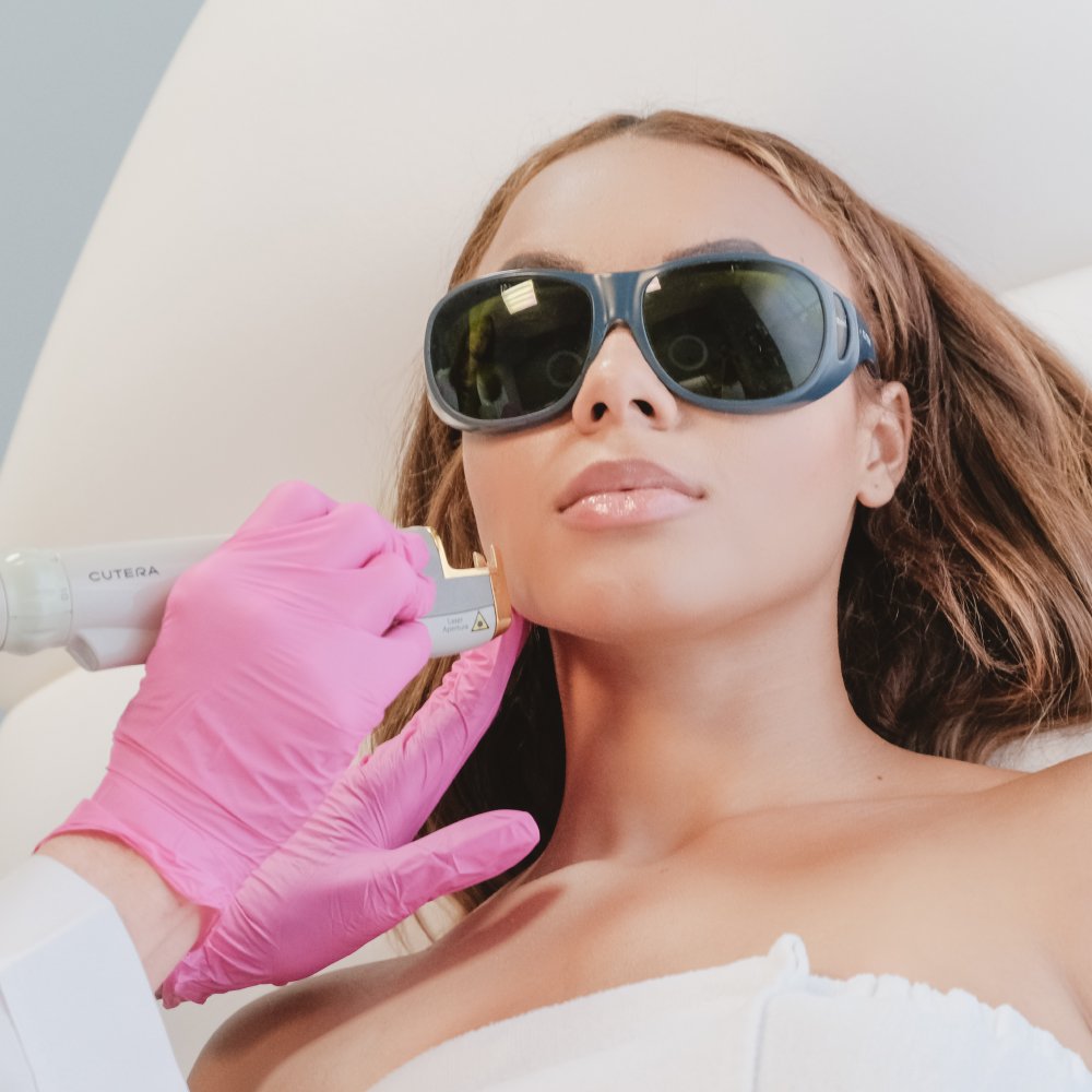 AnushkaSpa's tweet photo. No one wants unsightly little hairs all over their face and body! 
.
.
.
.
The Hair Free "Facial": Our Gentle Lase Laser treatment banishes facial and body hair! 
.
.
.
#cutera #laserhairremoval #laserhairremovaltreatment #laserhair #laserhairreduction #hairremovallaser https://t.co/06d6Yn4b5R