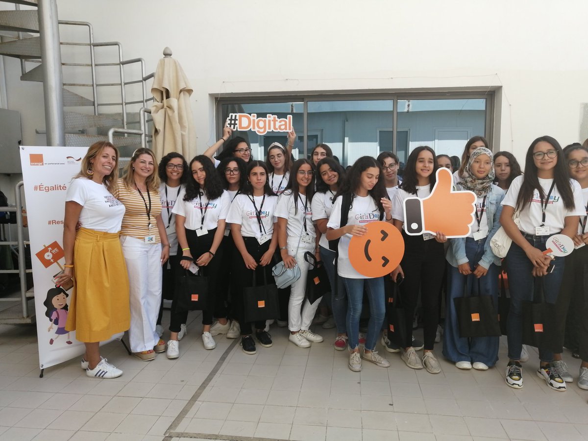 bgmSenda's tweet photo. #Progirls #Giz #econowin #wediversity #orangetunisie #orange #orangeplusqunoperateur https://t.co/ooUxp2u1Cq