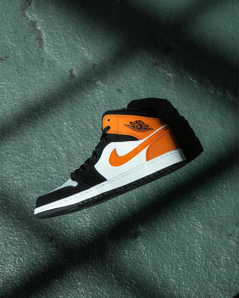 foot locker jordan 1 orange