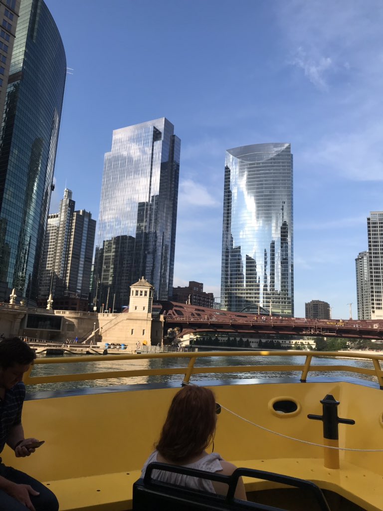 FHJackman's tweet photo. No more pleasurable taxi ride to a summer morning meeting than on a Chicago Water Taxi.   Now, if only we could do this year-round. https://t.co/jMIE95yYdr