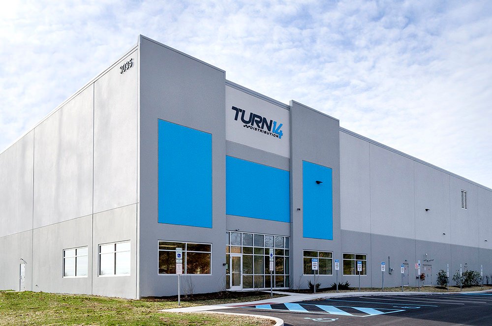 Do you want to work for 4 days and have 3 days off? Do you have a natural leadership style &amp; bring a positive attitude to the workplace? Apply to our Supervisor role at our Hatfield Warehouse! 👇turn14.applicantpro.com/jobs/1172830.h…