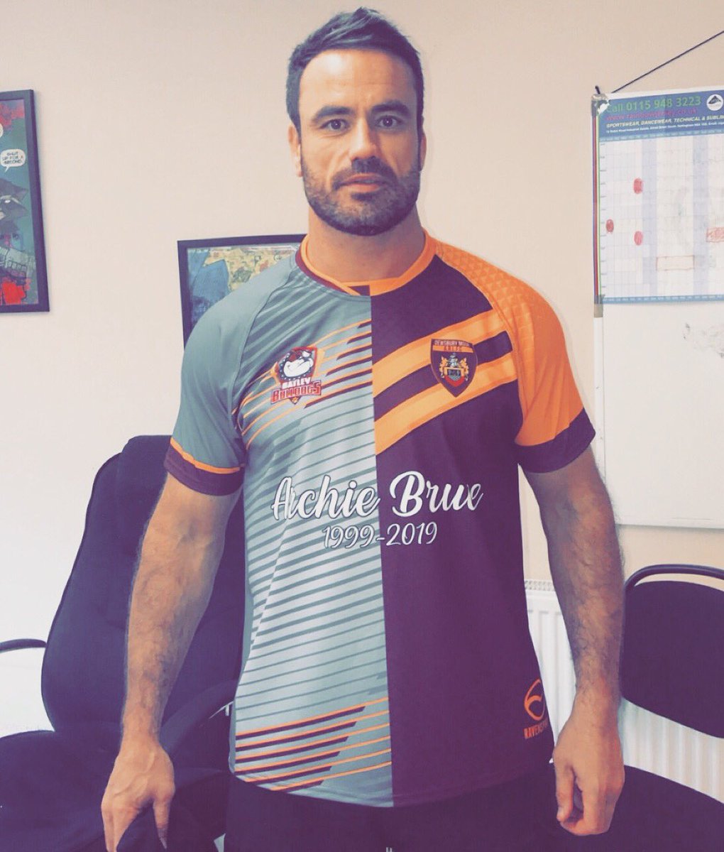 DannyMaun's tweet photo. Fly high Archie mate. I know exactly what it feels like to represent these 2 famous clubs @BatleyRLFC @dewsburymoorARL and you certainly did that with passion, pride and total commitment 💙 https://t.co/fQLSALm9aA