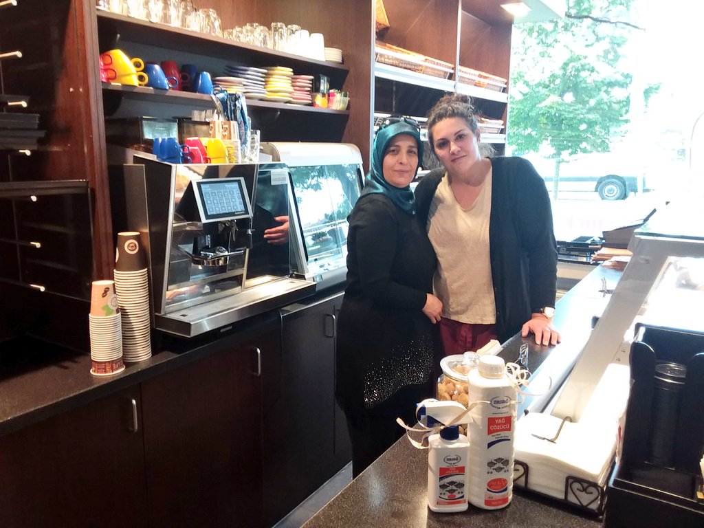 Ersağ ile tanıştı çokşükür