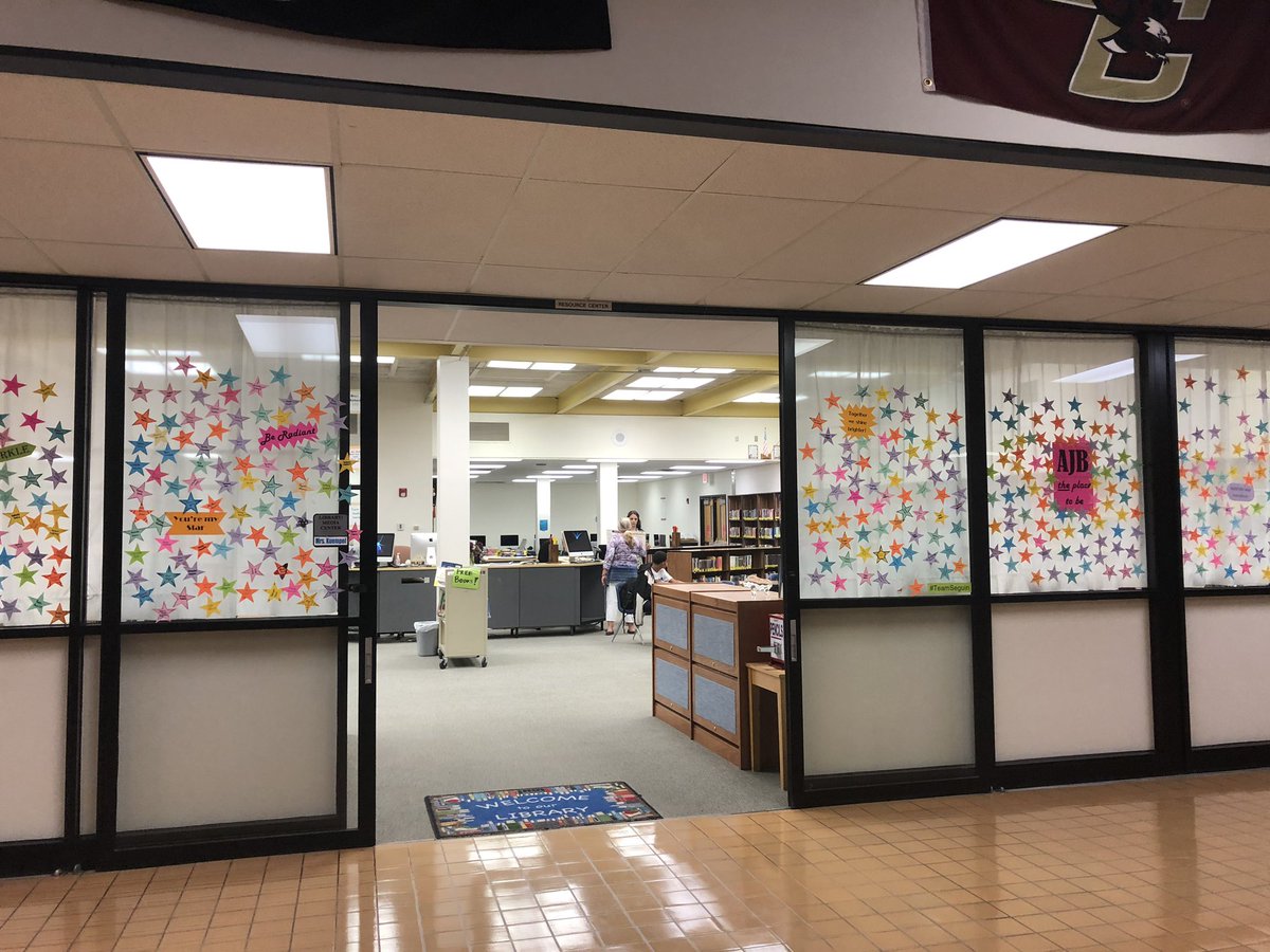 AJB is the place to be! They are on fire this morning. Lots of smiles ! #TeamSeguin