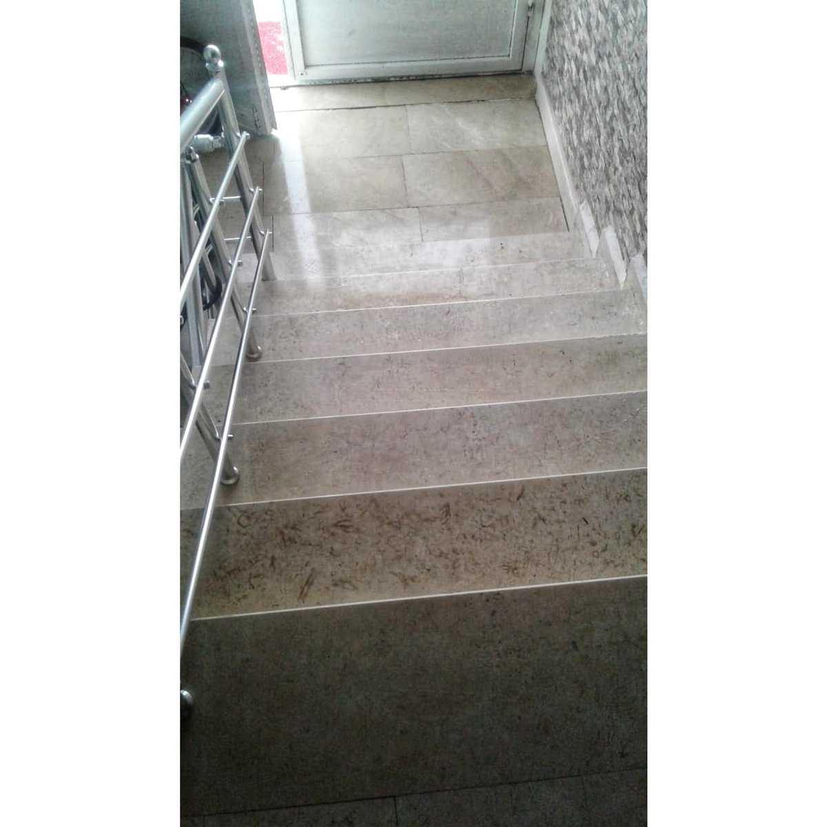 Rana Apartmanı haftalık genel temizliği tamamlanmıştır. Apartman  sakinlerimizin iyi günlerde kullanmalarını diliyoruz.