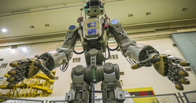 ECk8EntWsAAirk8?format=jpg&name=small