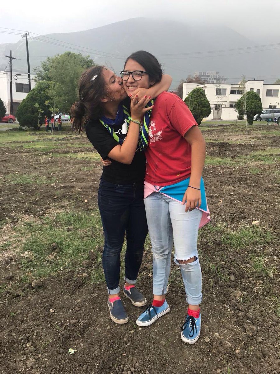 marianacaantuu's tweet photo. #Back2Benton ❤️🌀 https://t.co/IEZR5T5oBZ