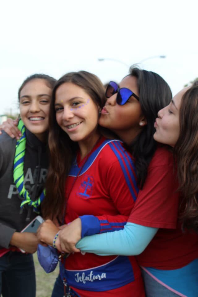 marianacaantuu's tweet photo. #Back2Benton ❤️🌀 https://t.co/IEZR5T5oBZ
