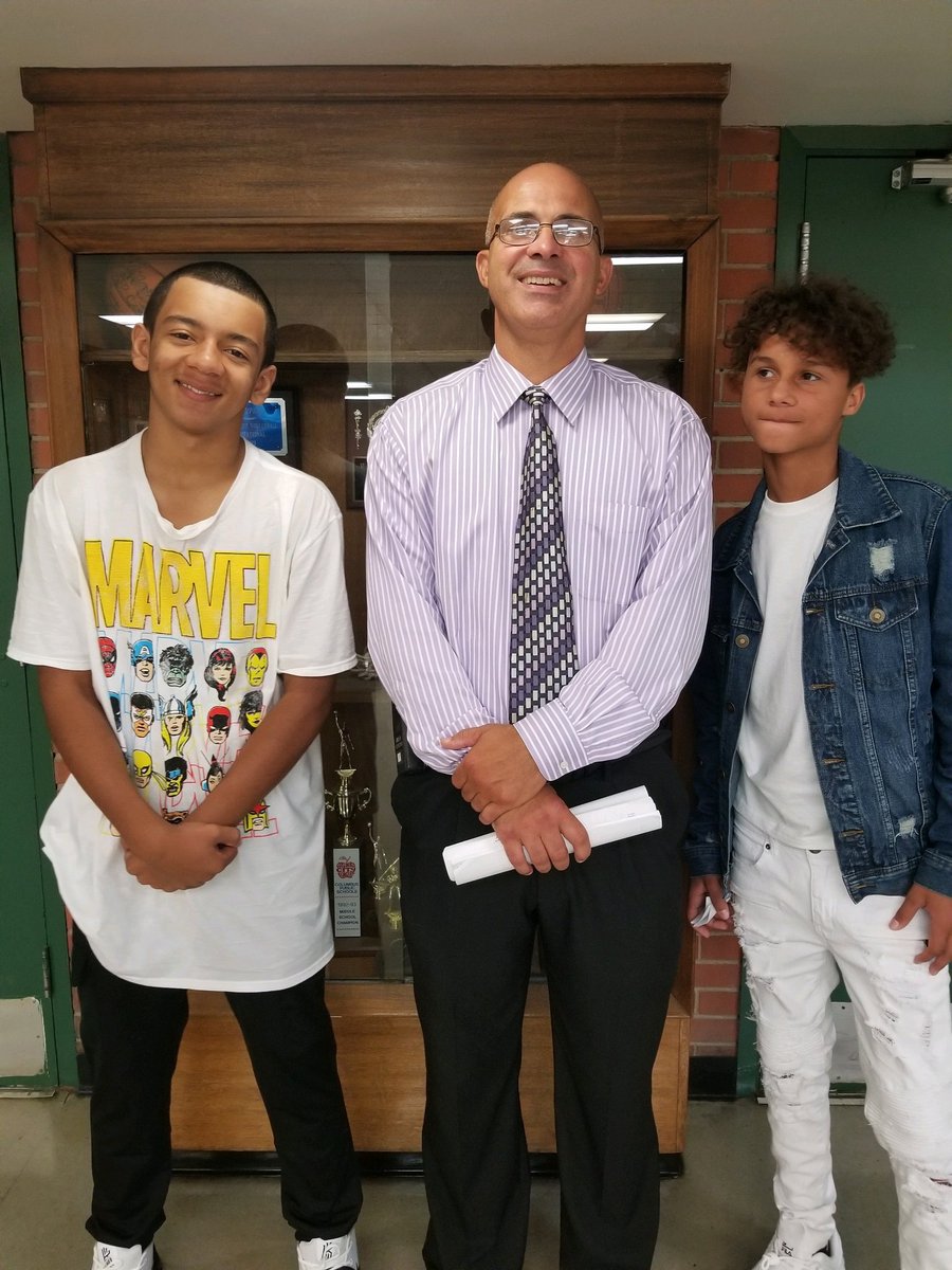ColsCitySchools's tweet image. Hilltonia Middle School #FirstDayCCS. Have a great year!
