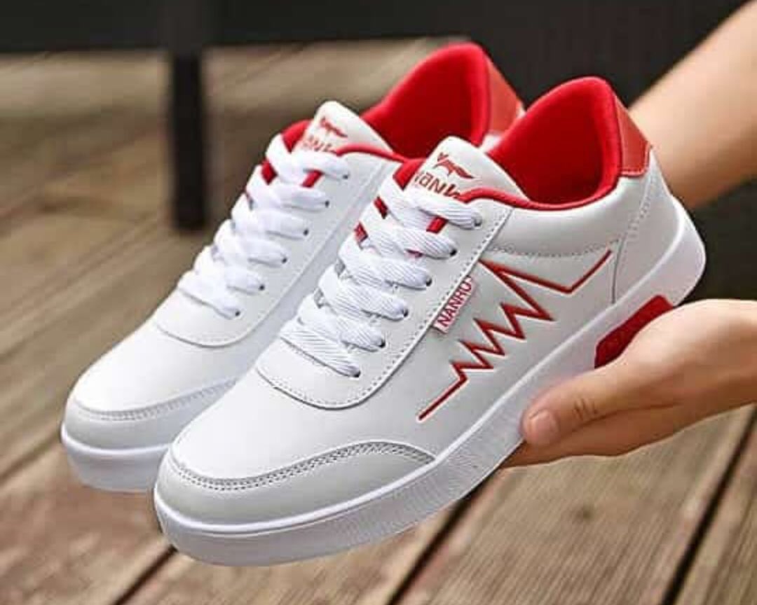 calidadh1's tweet photo. Good morning lovelies. This beauties are available in displayed colours.
Size:39-44
N7500
#hustlersquare #naijabrandchick #nbctradefair2019 #burnaboy #setupthemovie #bellanaijaonline #bankyw #adesuwaetomi #beauty #shoesaddict #bagsaddict #sneakers##lagosnigeria https://t.co/gESYodwKJT
