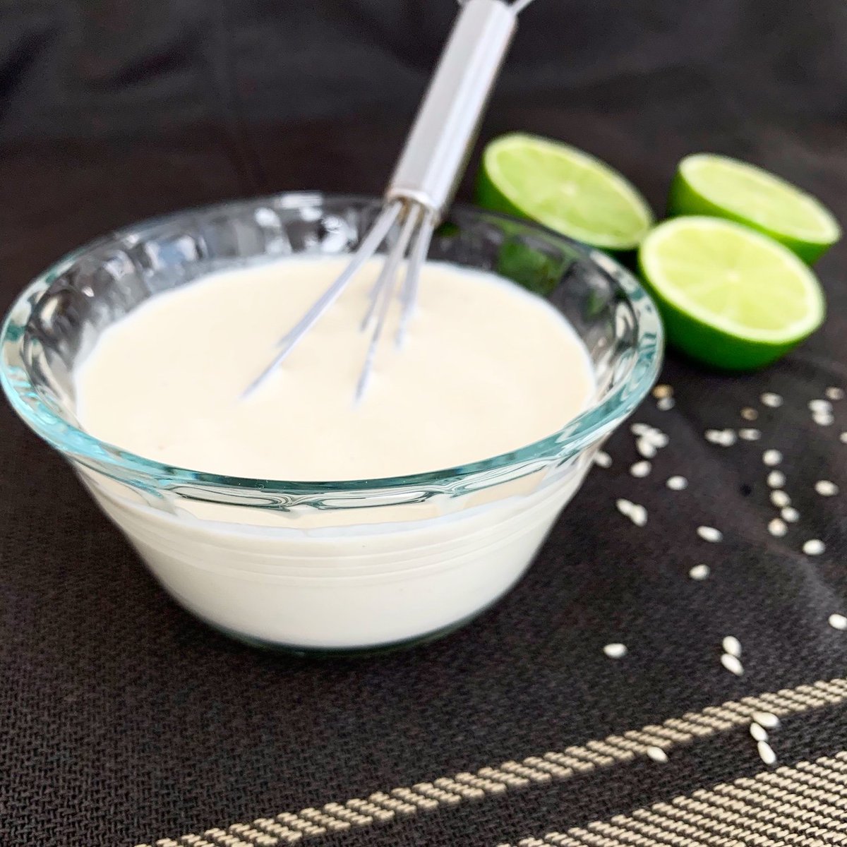 PlantBasedFolk's tweet photo. Falafel dipping sauce recipe now up #cooking #recipe #plantbased https://t.co/LfAVZivK4Q https://t.co/xhWkVrq01f