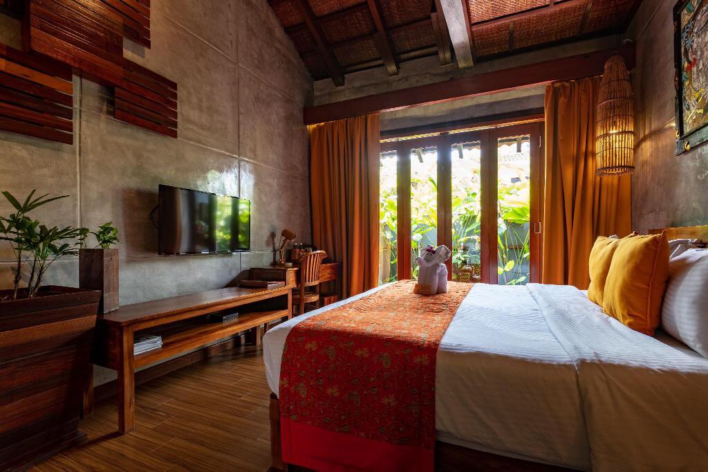 afeezvanilla's tweet photo. Ipoh Bali Hotel

Ni pun kat Ipoh guys. Romantik juga kalau nak pergi berdua dengan shuben/wifey. Kalau dengan kawan2 pun idak salah nye eh. Idak dikokaknya dek reception tu.😅Suasana ala2 di Bali ya. Sape pernah nampak hotel ni RT la.

RM200++/night https://t.co/gNjaSHKBvB