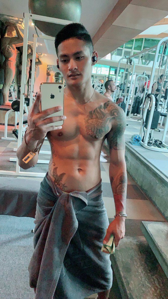 Taehyungg's tweet photo. 😂😂😂 https://t.co/X5EaEvitQC