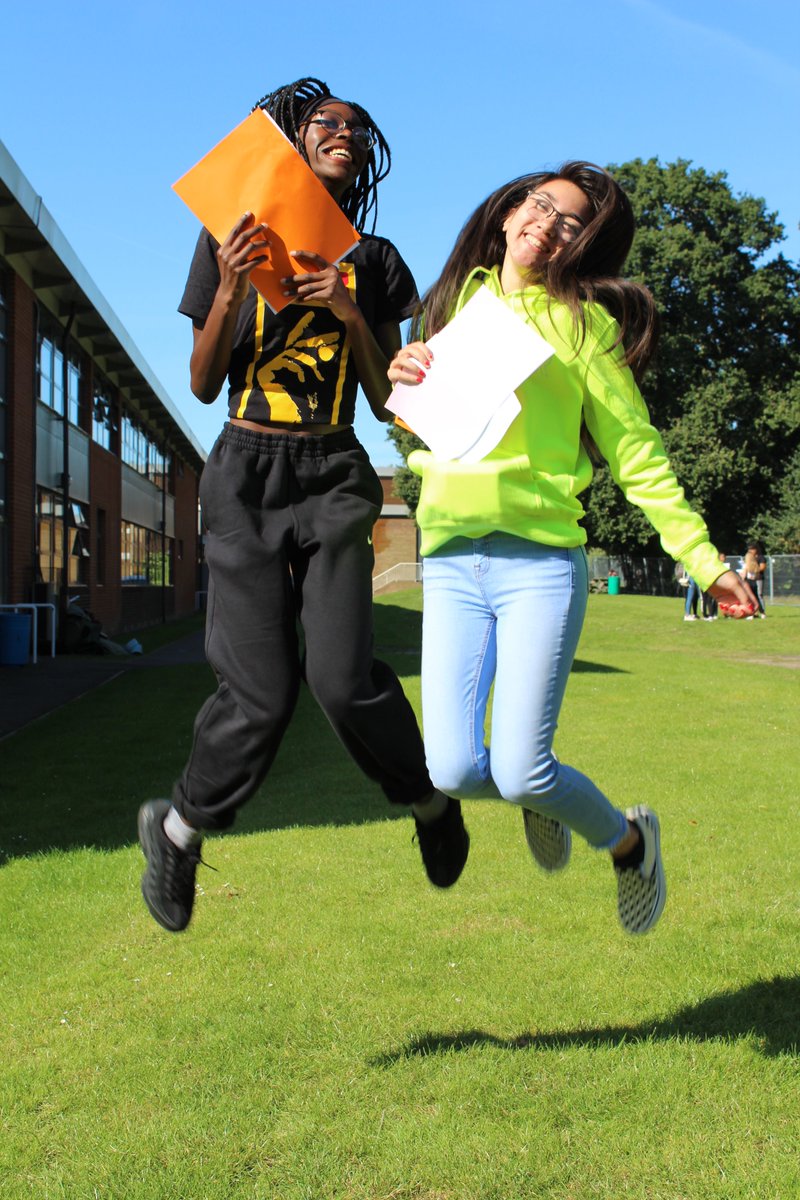 Ricards Lodge tweet media