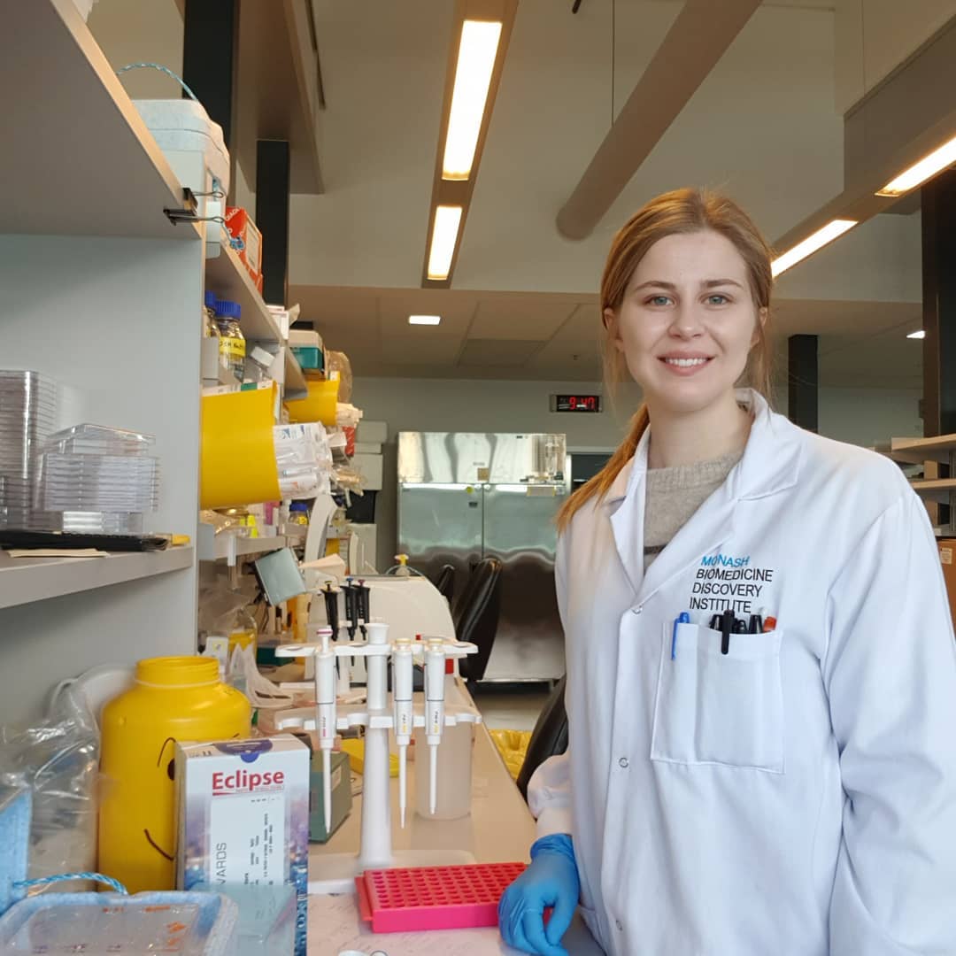 kile_lab's tweet photo. 6 months in and already pumping out so much data! @katebalka is the newest PhD student in the Kile Lab and she is also a social media ambassador for @Monash_FMNHS this semester. Follow her day-to-day fun in the lab on their instagram #monashmnhs #kilelab @MonashBDI https://t.co/U9i0JjoLv9