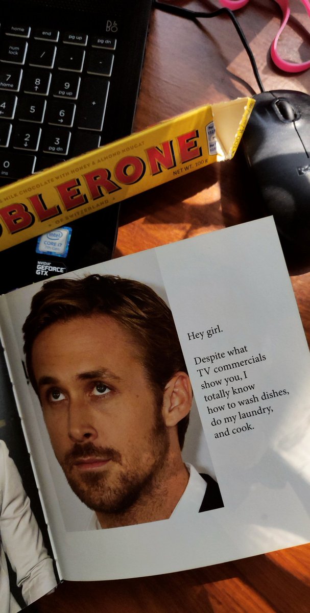 non-existent tweet media