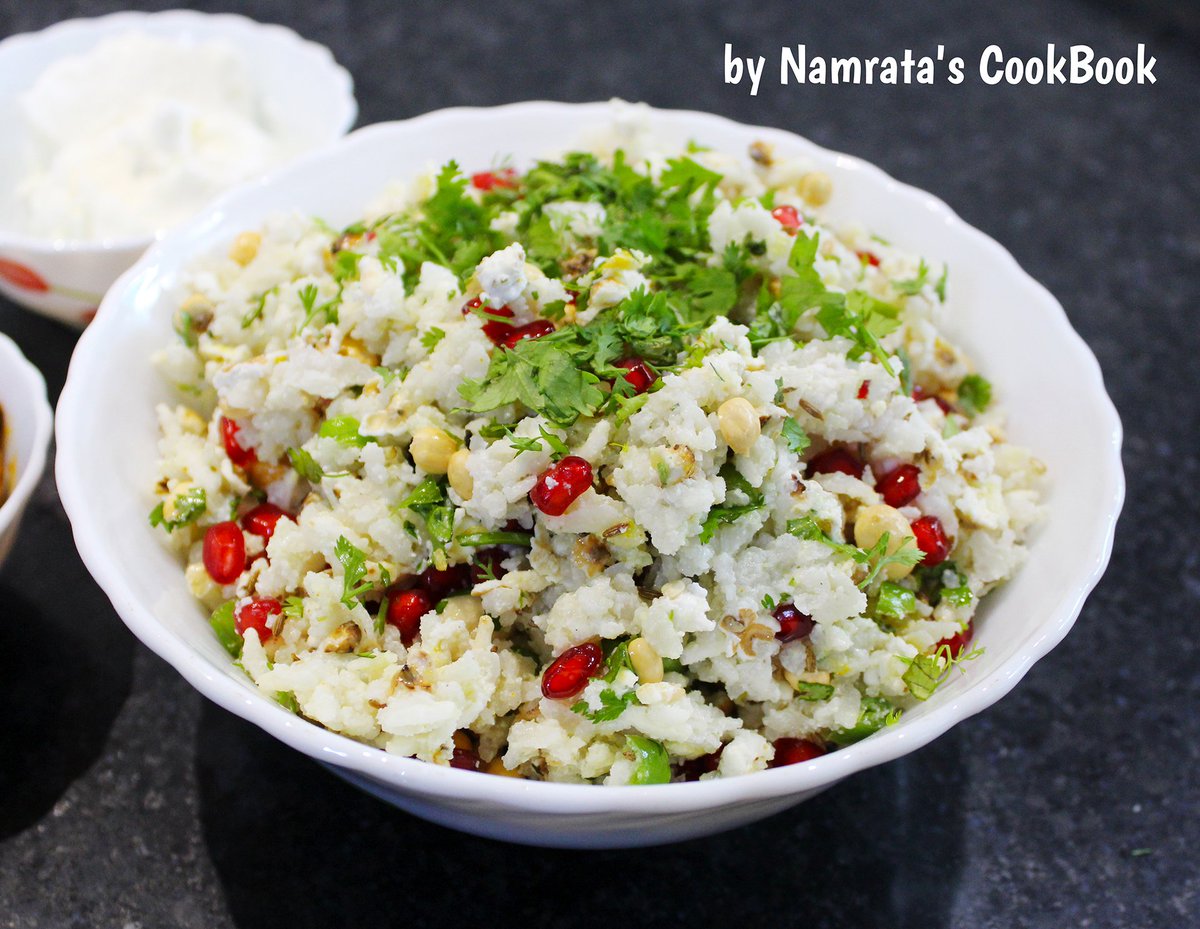 NamrataCookBook's tweet photo. "गोकूळाष्टमी स्पेशल"गोपाळकाला'|Gopalkala by Namrata's CookBook👩‍🍳
https://t.co/imrc2DQsHV
Checkout full recipe👆

#gopalkala #gokulashtami #janmasthamiRecipe #festivalRecipe #indianfood #indianRecipes #food #foodies #tasty #delicious #snack #breakfast #marathiRecipes #marathifood https://t.co/TEfokdFPHp