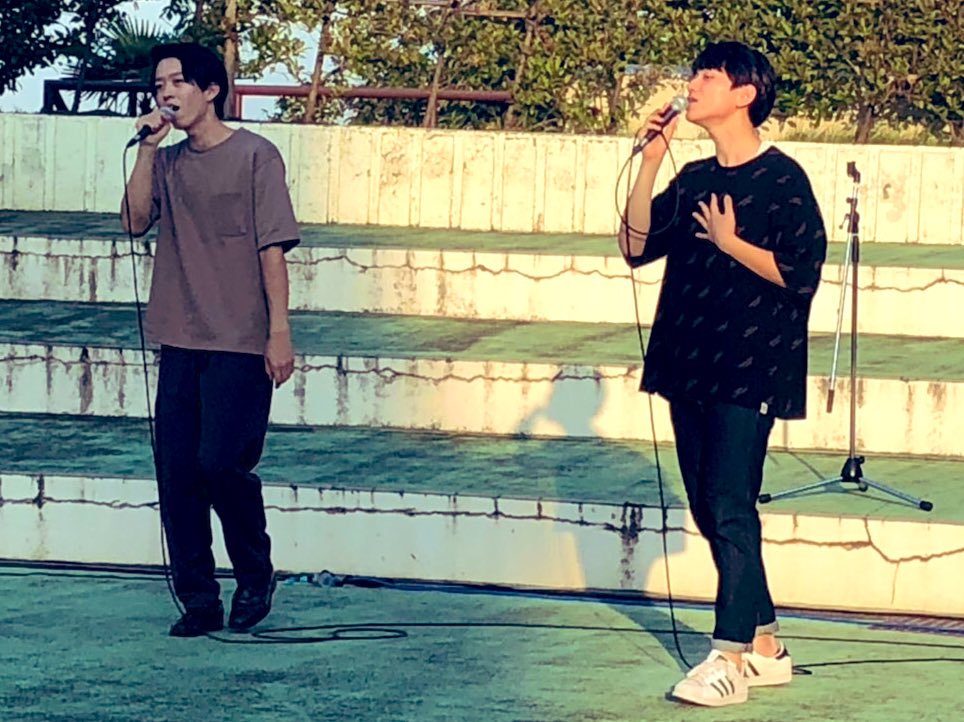 tarroww_kr's tweet photo. 今日は #新宿 で #路上ライブ します!
19:30〜です!
最初は #JR新宿南口 のどこか!変わったら順次あげる予定です!
今日も頑張っていきます!
#singer
#シンガー
#Tarroww
#Yu
#pbridge
#ライブ
#新宿
#来れる方は是非
#歌好きな人と繋がりたい
#韓国すきな人と繋がりたい https://t.co/G3P5vL1Ppe