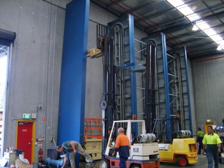 VERTICALCAROUS1's tweet photo. #VerticalcarouselsAustralia is a leading provider of #verticalstoragesystem and #verticalshelving to help maximize #warehousefloor space and streamline #warehouse picking systems.
https://t.co/YY94rl1SbD https://t.co/dsitXYpc4e