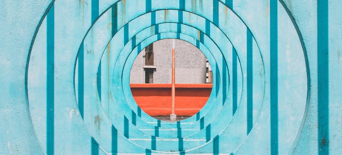 utiluru's tweet image. Hier in weniger als 15 Minuten die Antwort darauf, warum wir heute Musik bei Spotify hören, Filme bei Netflix sehen, und Gegenstände bei utiluru benutzen. 
buff.ly/31YlQbM