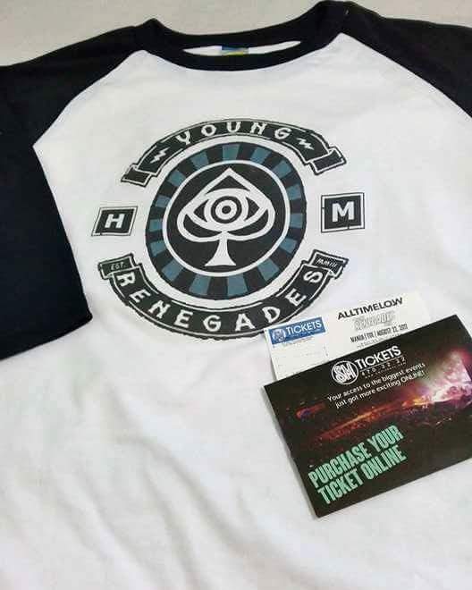 qrsthueywxyz's tweet photo. happy 2 years of #ATLinMNL2017 🖤🖤🖤 @AllTimeLow https://t.co/5bkdRMR5ri