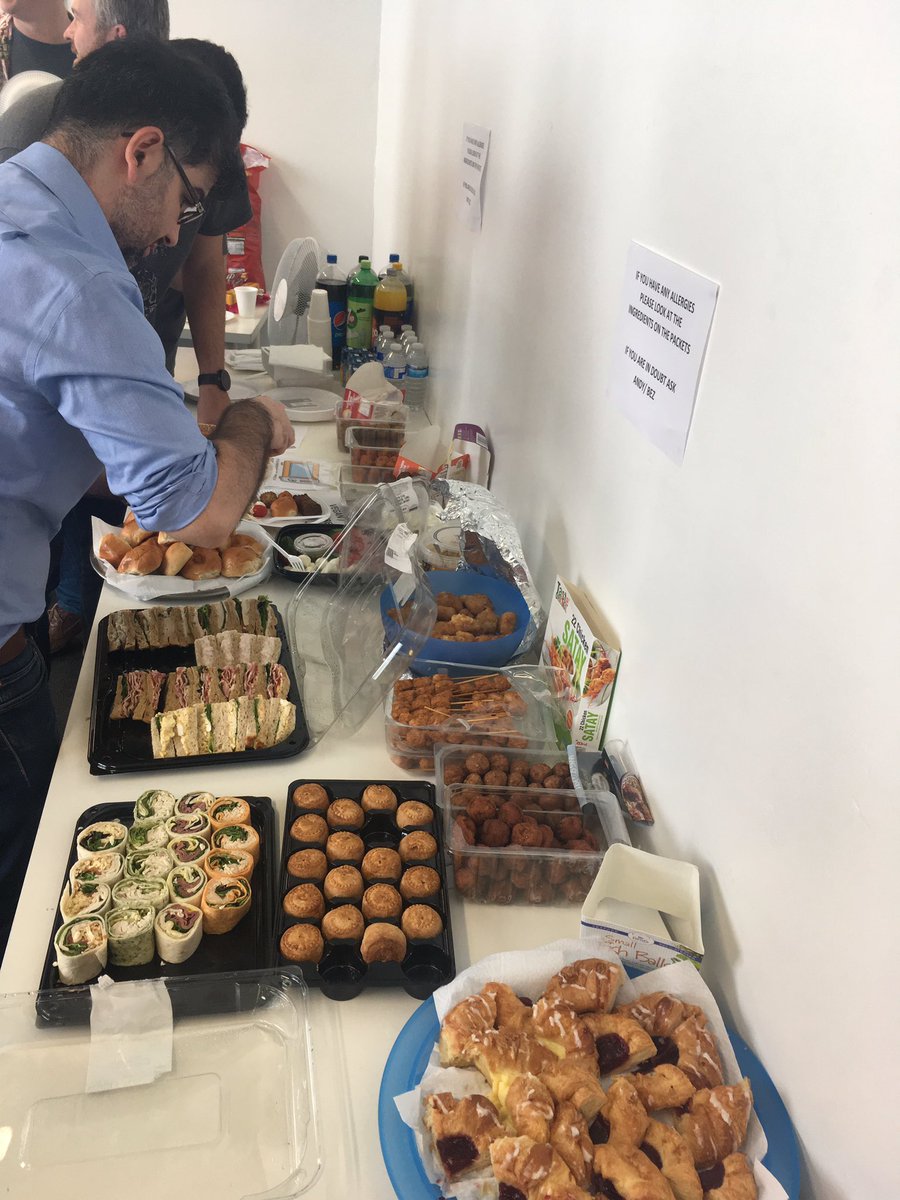 stuffByBez's tweet image. Talk, chit chat, lunch. #BGDevCon