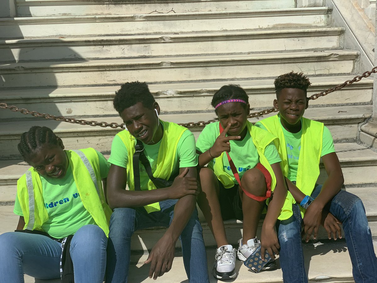 letsthrivebmore's tweet photo. Mayor @mayorbcyoung press conference @BaltCityHall @BMOREBeautiful_ #BmoreSafe Project by #NoOneLeftUnhelped https://t.co/x8tspkf2By