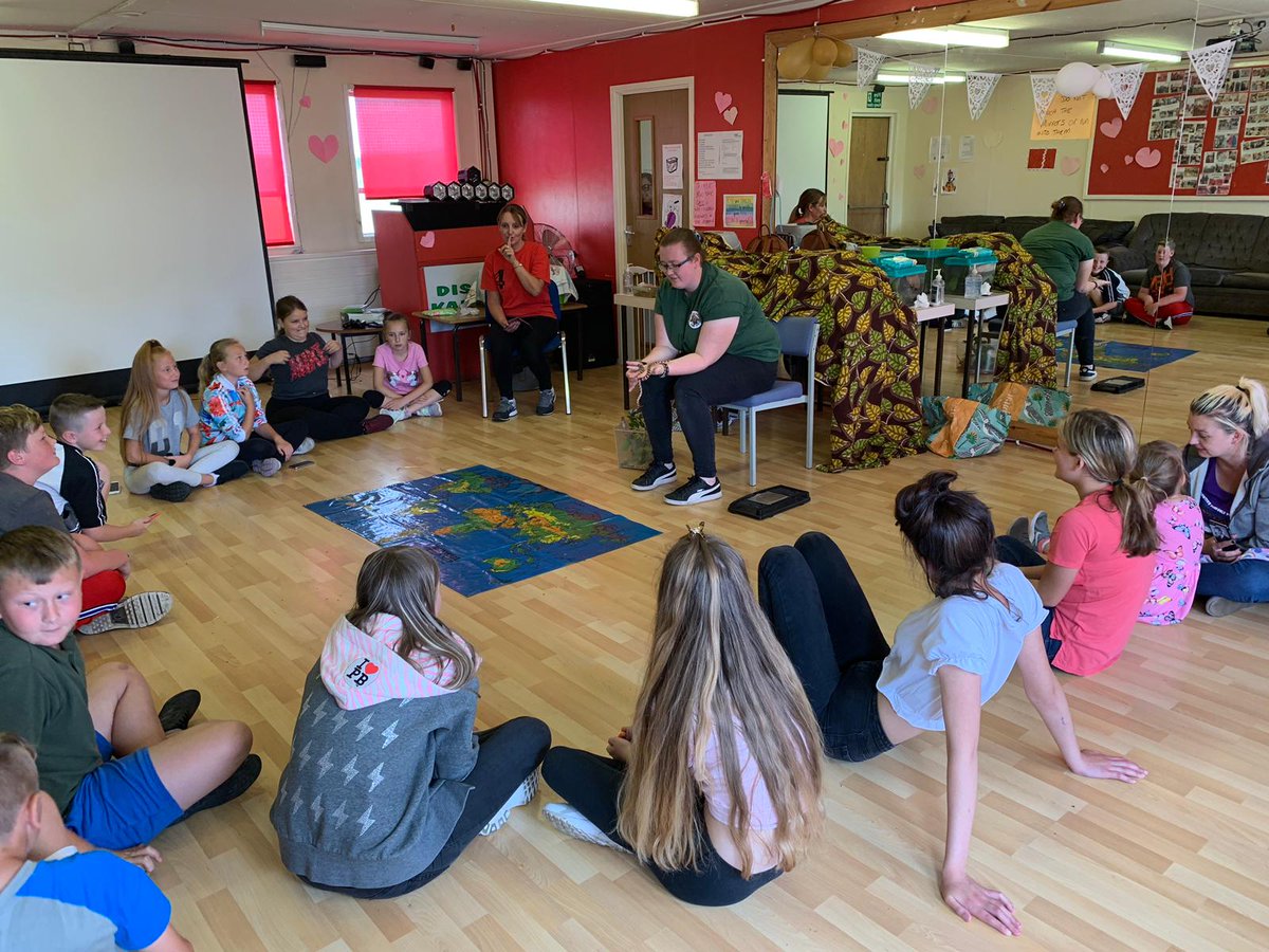 EXPECT_Youth_'s tweet photo. What's been your favourite part of Expect Summer so far? Reply in the comments with a few words about your #ExpectSummer memories βΊοΈ π @Active_Fusion @darts_ThePoint @DoncasterDCLT @EpicDoncaster @CommandoJoes @DonnyCollege @CCSLTDCoach @ClubDFoundation #YourSummerYourWay https://t.co/BZjnYGBF0y