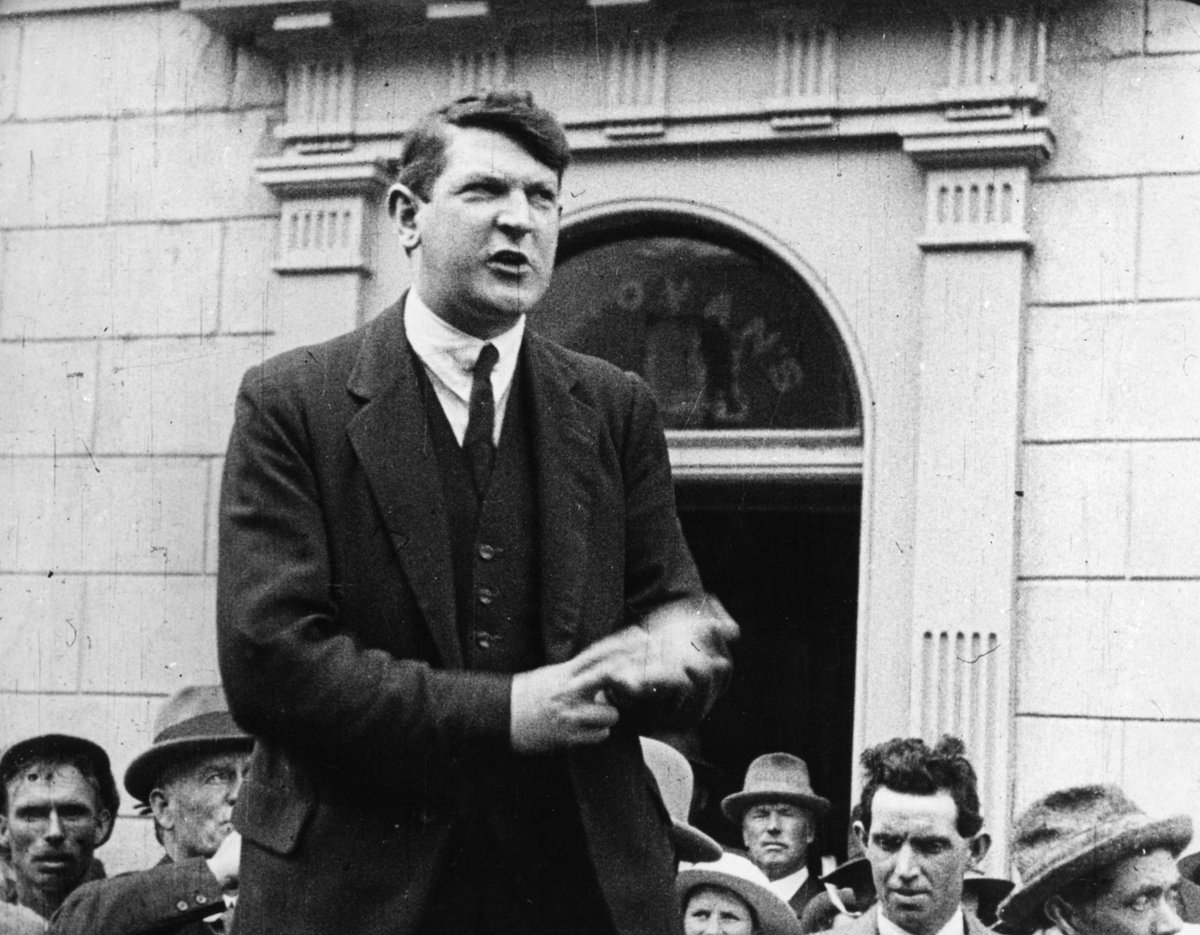 Today marks the anniversary of Michael Collins, killed on this day in an ambush at Beál na Bláth, Cork. Open Day today at the museum to mark the occasion.

#MichaelCollins #MichaelCollinsHouse #BealnaBlath #Clonakilty #Cork #WestCork #ILoveClonakilty #PureCork  #Onthisday