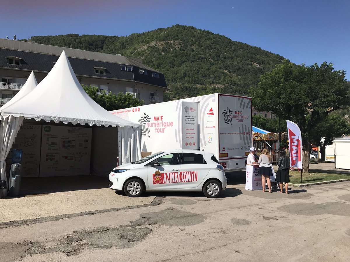Cluster_EdTech's tweet image. L’université d’été bat son plein à Ax-les-Thermes à l’occasion de #Ludovia16 avec ses ateliers et ses démos inspirantes!
L’occasion de retrouver les acteurs de l’écosystème #EdTech aux côtés du @reseauSPN pour préparer la rentrée au service des entreprises de #NouvelleAquitaine