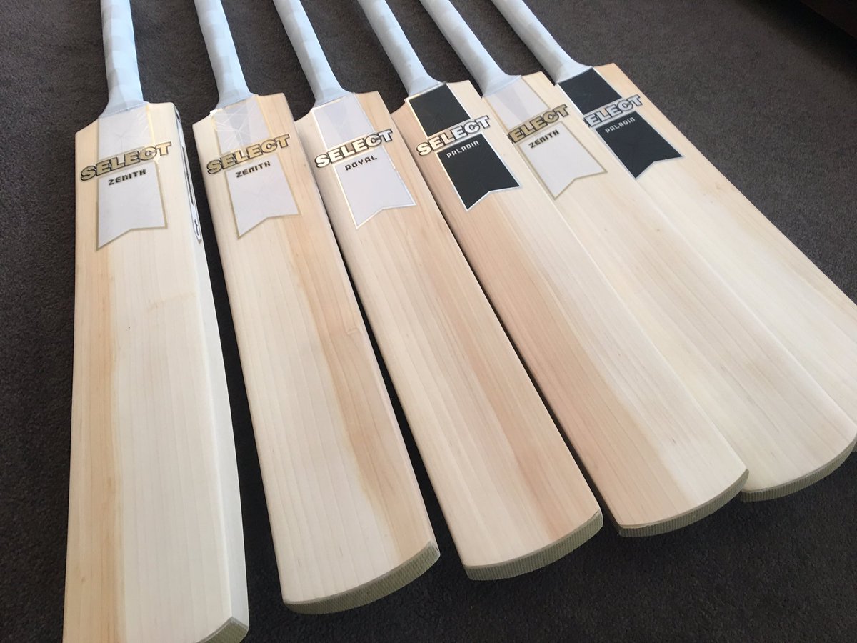SelectCricket's tweet photo. New willow in stock looking stunning! 😍😍 All 100% handmade and grown in the U.K. 🇬🇧 #SelectCricket https://t.co/m99daKMg9A