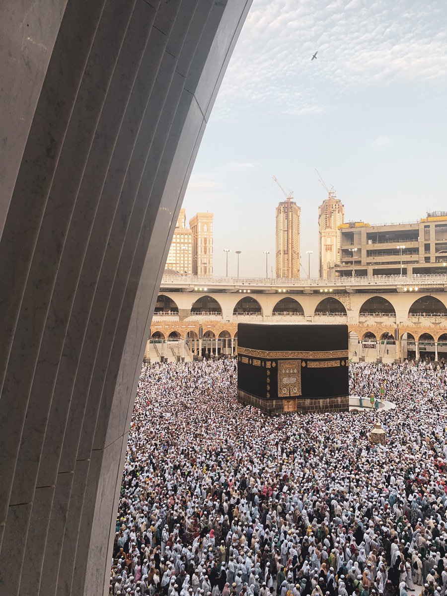 itam__'s tweet photo. -  ﴿ لَّا مَلْجَأَ مِنَ اللَّهِ إِلَّا إِلَيْهِ ﴾. https://t.co/fUwhSvgWhO