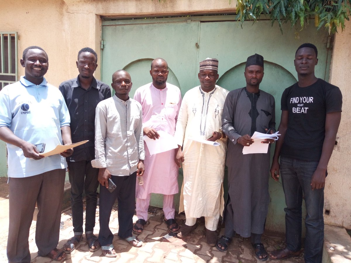 POSUF2019's tweet photo. POTISKUM ORPHANAGE SUPPORT FOUNDATION.

Membobin wannan kungiya mai suna a sama mun gudanar da Meeting inda Muka cika form na zama daya daga cikin kungiyoyi irin wadan nan na kasa baki daya

Wannan kungiya har yanzu kofarta a bude yake game niyyar shiga.

https://t.co/zZi3xEwtH1 https://t.co/KTaqt2h57K