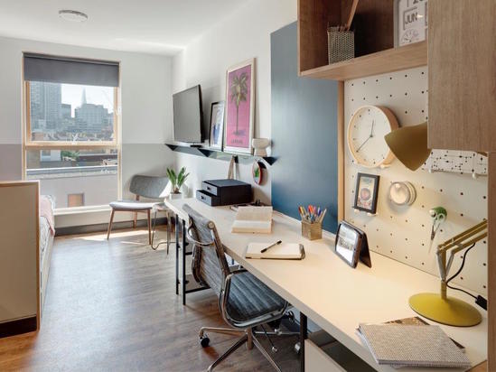 Looking for London student accommodation this September? Then check out Canto Court's stylish studios located on Old Street – one of London's coolest areas. Its central location will make getting around easy. #clearing
istudentaccommodation.com/london/residen…