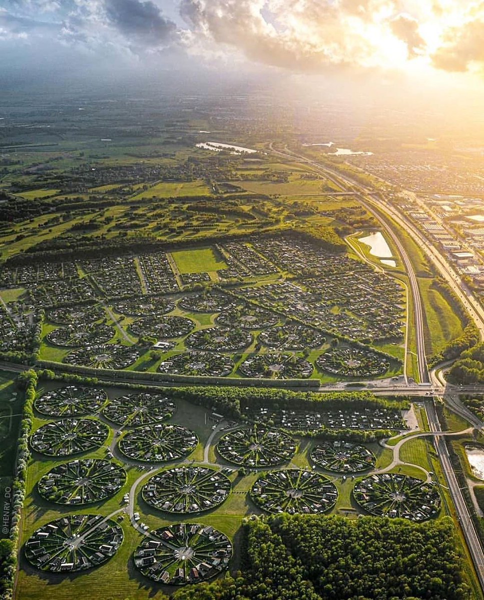 ThilanWijegunar's tweet photo. #Wanderlust #WanderlustXL #OurWorld #ThilanW
RT WanderlustXL: RT WanderlustXL: Beautiful little circle communities in Copenhagen #Denmark🇩🇰📸 #HappiestplaceonEarth #travelworld #traveling #travelscene #travelmore #beautifulplace #beautifulworld #best… https://t.co/9MWBnWW65j