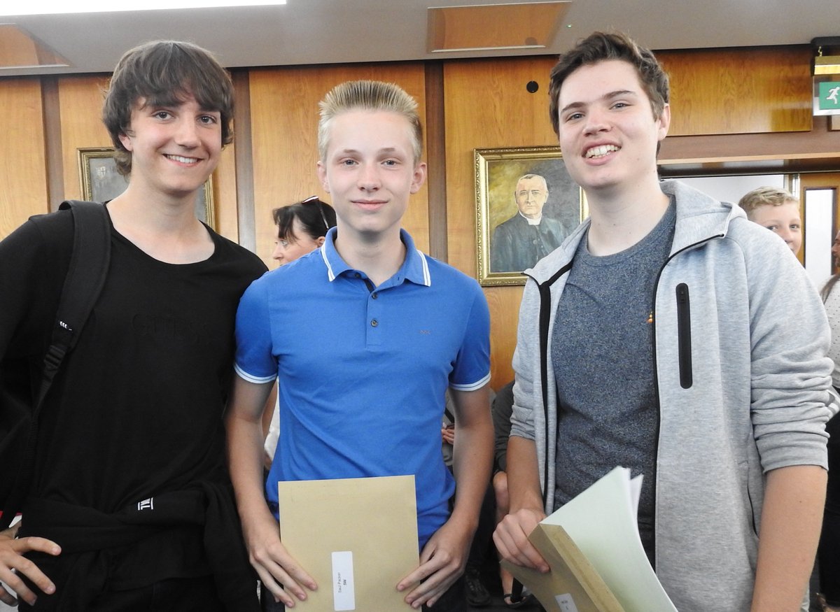 TrinityCroydon's tweet image. Congratulations to all our students on their superb GCSE results today! Read more: ow.ly/HXtt50vFpdZ #GCSEResultsDay2019 #Proud