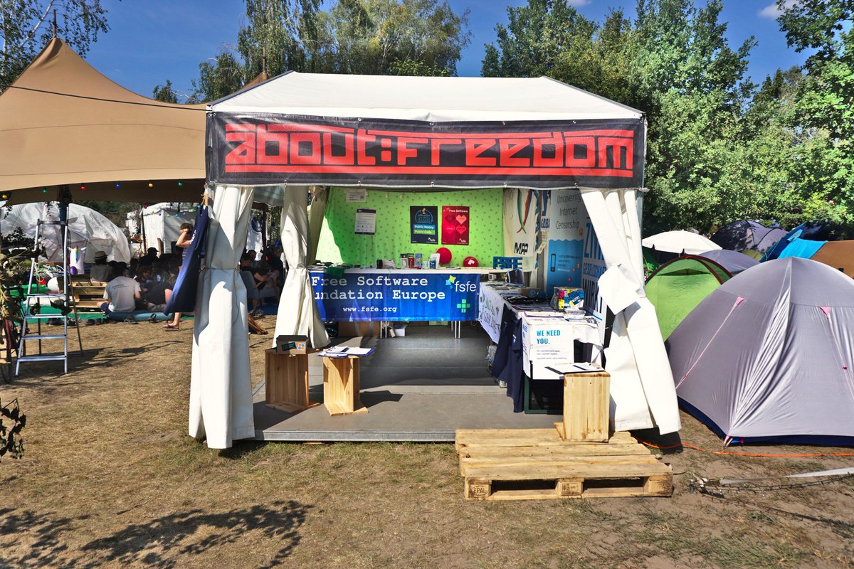 3albers's tweet photo. Welcome to our cluster #aboutfreedom full of workshops, sessions and shadow. Pass by to have a chat with us about political and ethical dimensions of technology and don't miss to check out our walk-in stickers-box:
https://t.co/8n9otX1c69
@edri @bitsundbaeume @FIfF_de #CCCamp19 https://t.co/l7LhyVSmhy