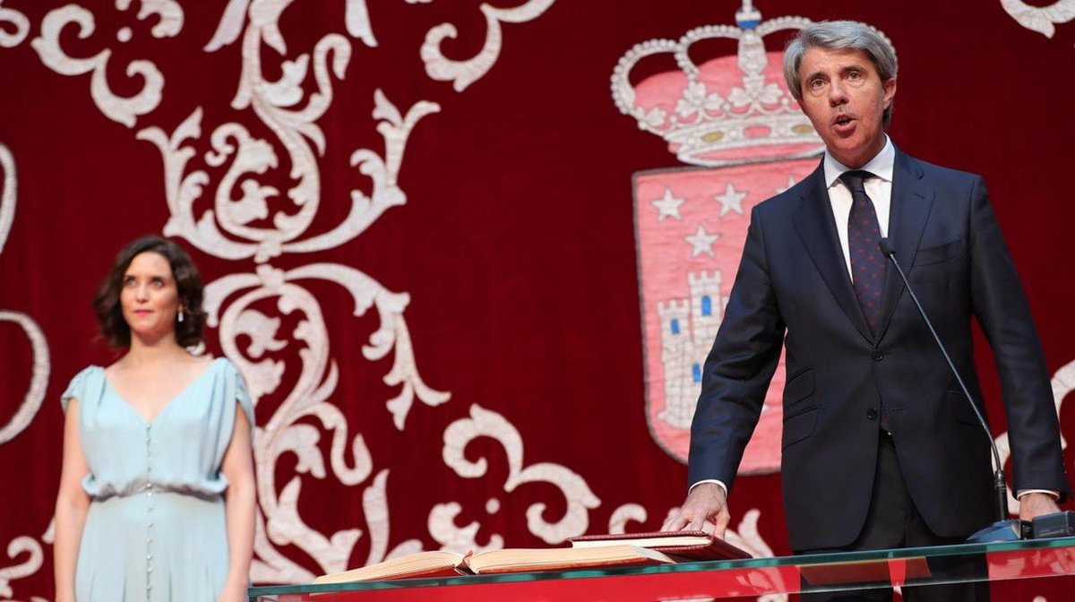 #nuevoconsejerodetransportes
La Federación Profesional del Taxi de Madrid reclama al expresidente regional que regule los VTC.
¿Cómo crees que actuará el nuevo consejero? >> bit.ly/30qleeu (vía <a href="/abc_es/">ABC.es</a>)