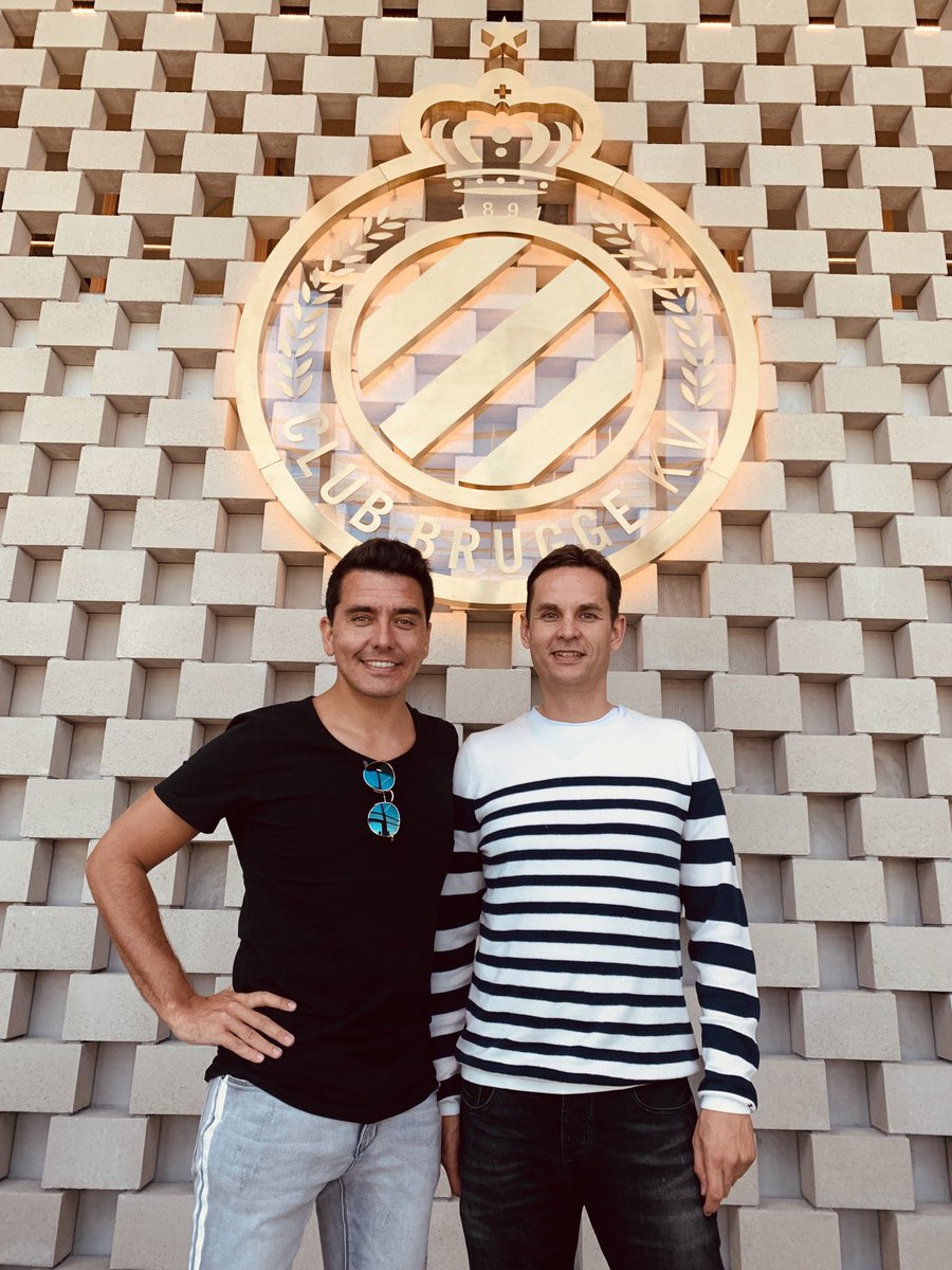 Samen met onze technisch directeur Jasper van Leeuwen ben ik vandaag op bezoek bij het splinternieuwe trainingscentrum van <a href="/ClubBrugge/">Club Brugge KV</a>! Door de samenwerking van <a href="/FCVolendam/">FC Volendam 🔶</a> met de Belgische topclub, gaan er een hoop deuren voor ons open! #NoSweatNoGlory #ComeOnFC