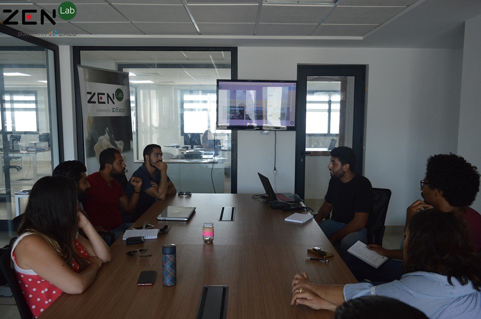 ZENLAB_tunisie's tweet photo. Another highlights of the prototype pitching session
#startup #zenlab #incubator #entrepreneur https://t.co/NPOwySeFNy