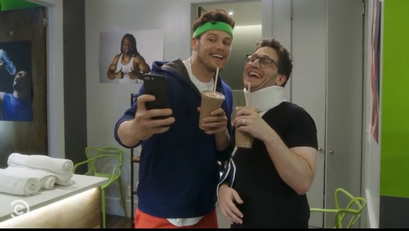 versari_virna's tweet photo. Boring evening? 😒 Binge-watch #AfterHours with #SlenderSam and @joshuahorowitz 😁 Great workout Joshua💪 .@SamHeughan
https://t.co/t5Vz0cHmku https://t.co/JBSLq5AIhP